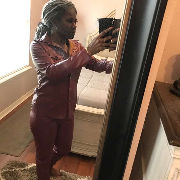 Ladies 2pc pantsuit - Picture 4 of 7